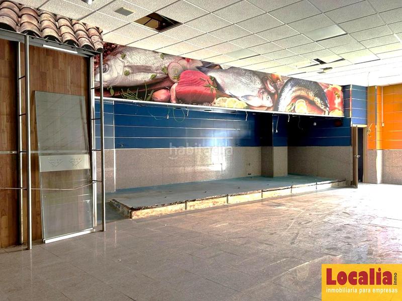 Foto d7ee9f8f-fab2-4282-a607-f4e5aef437ca. Alquiler local comercial amplio y atractivo local en laguna del duero en Laguna de Duero