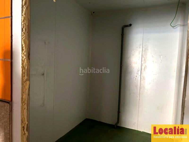 Foto bdb1be96-fb03-4ad3-aaee-aa0d18cabdce. Alquiler nave industrial atractiva nave industrial en Laguna de Duero