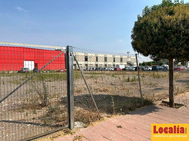 Foto 29f69b17-c9fc-4349-bfd1-46ef739e53da. Alquiler terreno residencial suelo industrial a precio imbatible, valladolid en Laguna de Duero