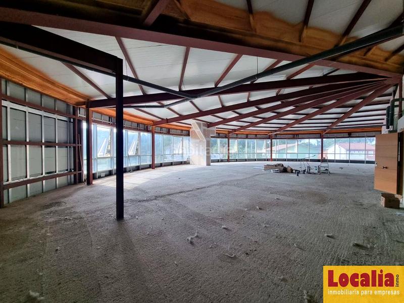 Foto 74e64b1f-a168-4f55-8828-41ad80a32f2f. Rent office space with parking in Revilla Camargo