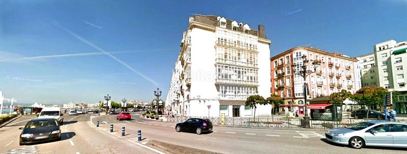 Foto 8597050e-c2e1-4400-bfe3-63288560c5b7. Alquiler local comercial excelente local frente al mar en Santander