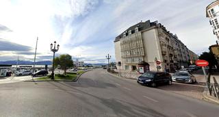 Lloguer Local Comercial  De pereda. Excelente local frente al mar en santander