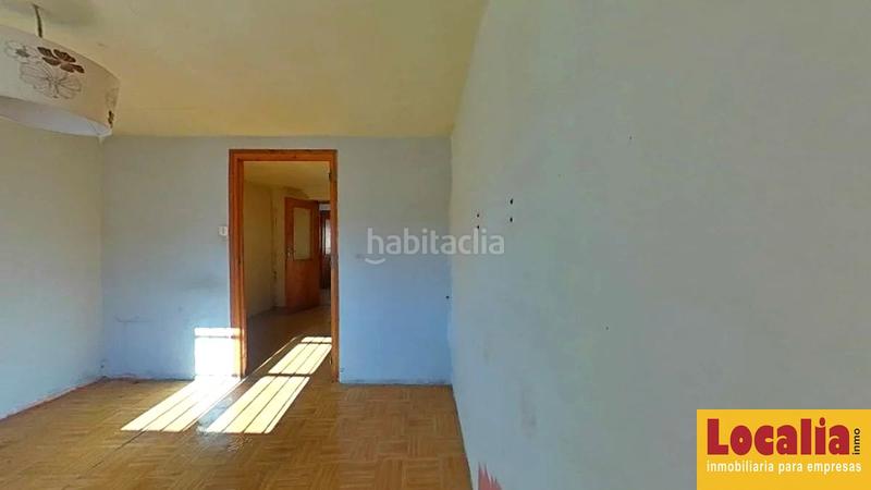 Foto c68b4653-8491-4f25-82cf-3ed27d440fc6. Maison dans Paredes de Nava