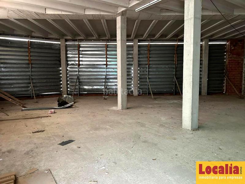 Foto a51b72dc-d1b0-4b6a-8e67-f758a2162356. Lloguer local comercial a Revilla Camargo