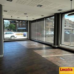 Local Comercial en Barrio la Teja