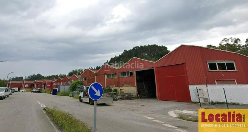 Foto d2a91981-b810-4c71-b640-183032e39605. Nau industrial a Verdicio-Bañugues-Cabo Peña Gozón