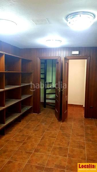 Foto b58f7a13-90d2-489c-b11f-3c15cb164bde. Lloguer local comercial a Centro Torrelavega