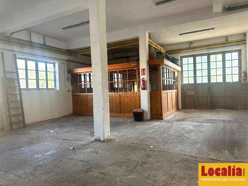 Foto 1f65bcc8-05af-4755-a648-b53d8f6096ae. Lloguer nau industrial a Nueva Ciudad Torrelavega