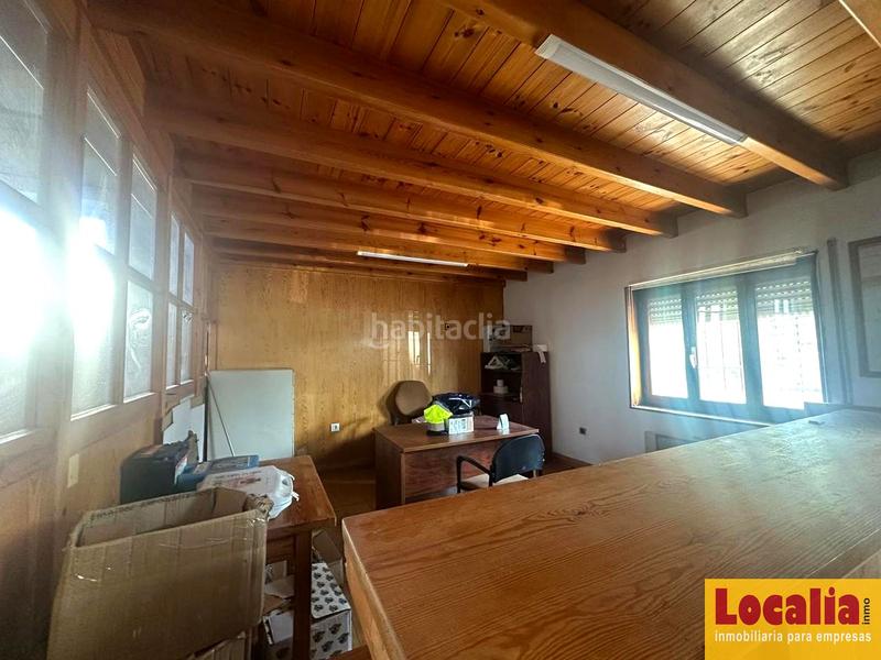 Foto 9e8e3139-e619-4bb0-9e12-ae844d76e4ab. Lloguer nau industrial a Nueva Ciudad Torrelavega