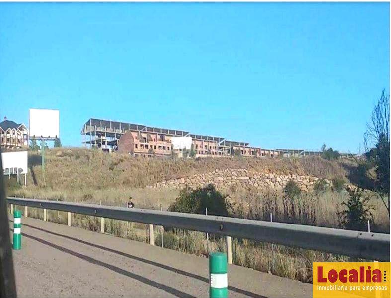 Foto 1dca0e54-e9f6-4319-a5ec-112b85b07cf9. Terreno residencial en general obra parada de 73 viviendas , león en Valdefresno