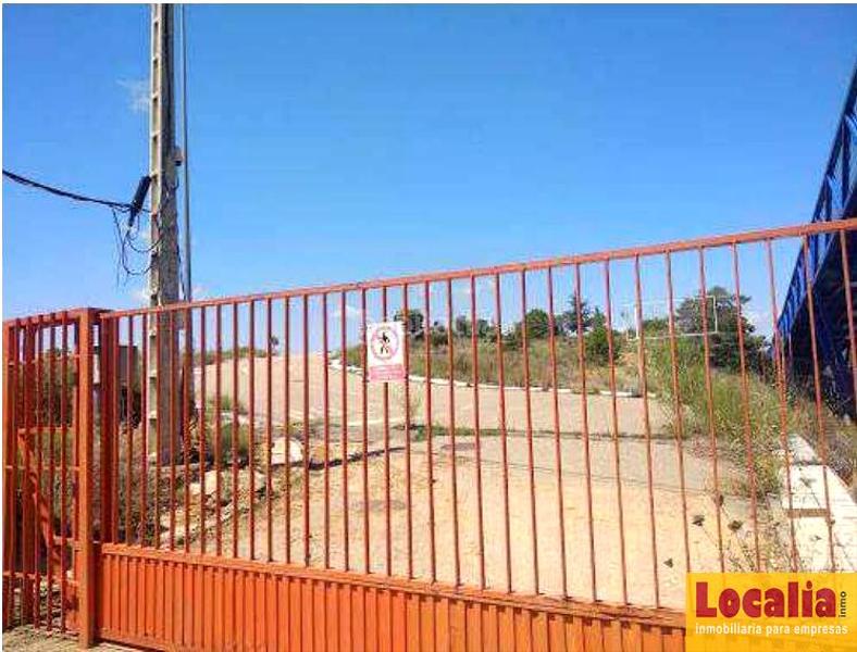 Foto be86be6b-7718-4397-b166-bb4676670ee6. Terreno residencial en general obra parada de 73 viviendas , león en Valdefresno