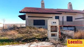 Terreny residencial  Quintana. Oportunidad de inversión obra parada 2 chalets
