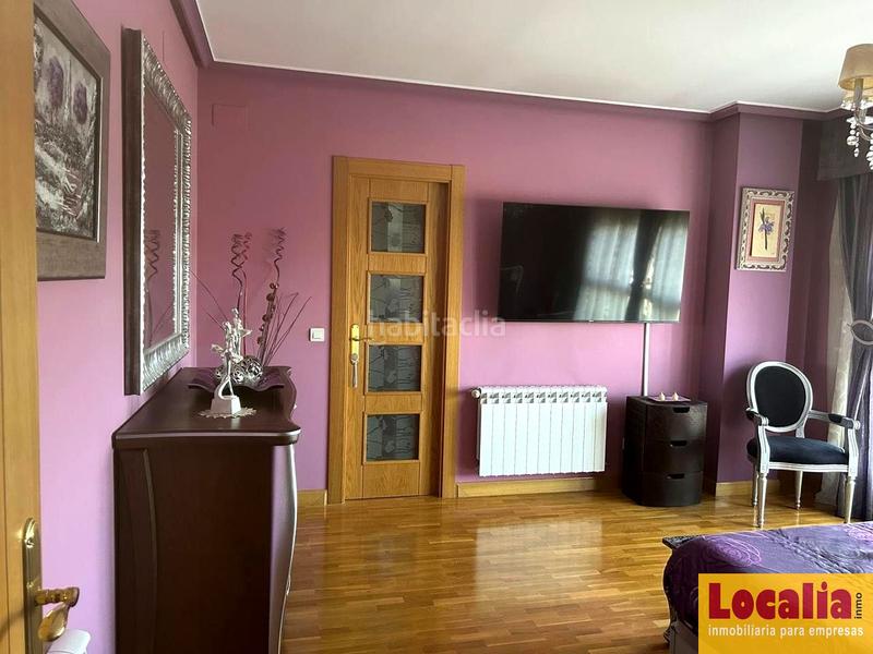 Foto 218ac5c4-4b19-478b-aa90-7bfb1a21a92b. Casa magnífico chalet con garaje y trastero, en El Cristo Palencia