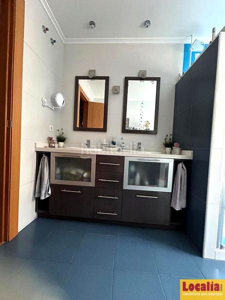 Foto 592f8687-935f-4f1f-9135-29681f5dd797. Casa magnífico chalet con garaje y trastero, en El Cristo Palencia