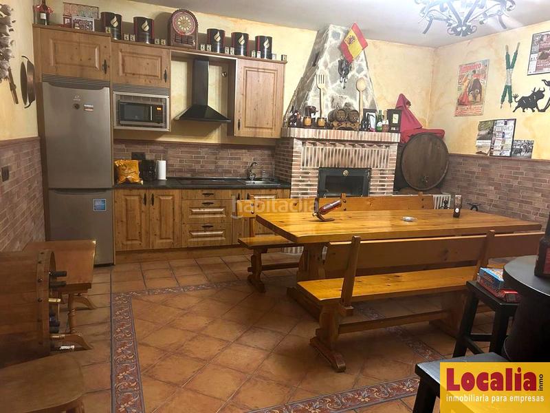 Foto b8d06e73-65b3-46cd-ac6c-290474806056. Casa magnífico chalet con garaje y trastero, en El Cristo Palencia