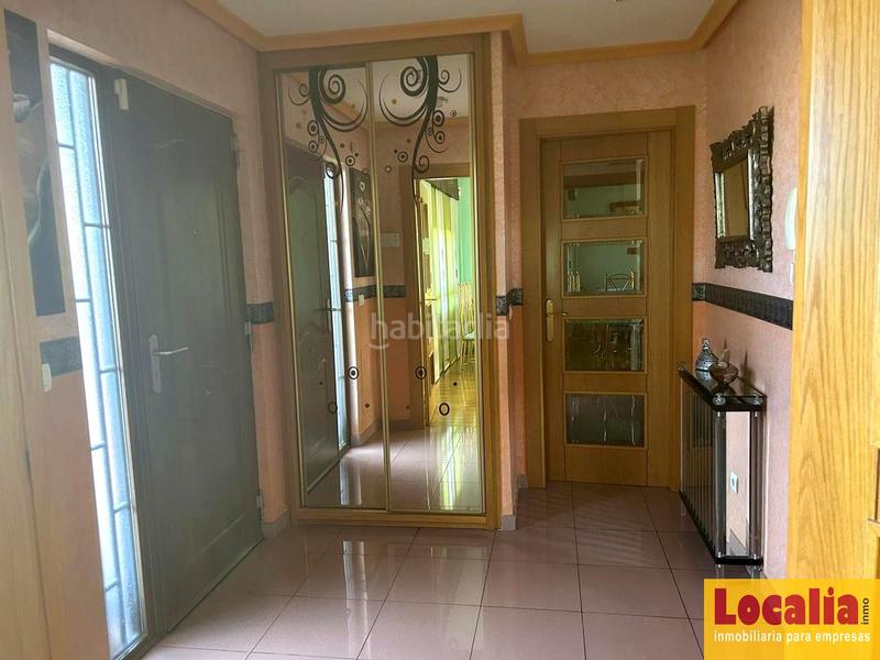 Foto e56ad717-a5f0-46e9-9005-f64188187db8. Casa magnífico chalet con garaje y trastero, en El Cristo Palencia