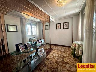 Appartement  De españa. Atractivo y amplio piso en astillero