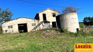 Finca rústica en Las agüeras. Amplia finca con cabaña en hazas de cesto