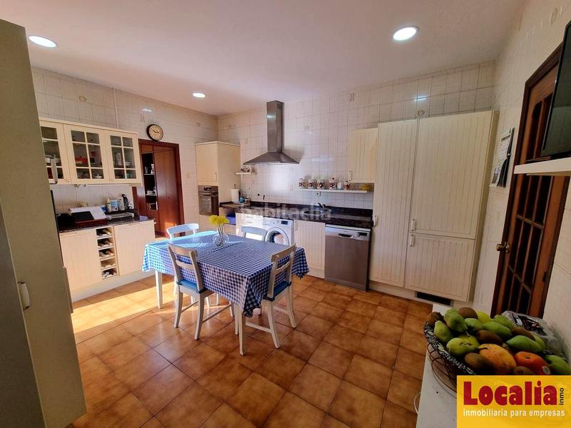 Foto 814a3409-c36e-40b4-8e7d-bac4540bceba. Casa amb piscina a Cerezo - Aspla - Torres Torrelavega