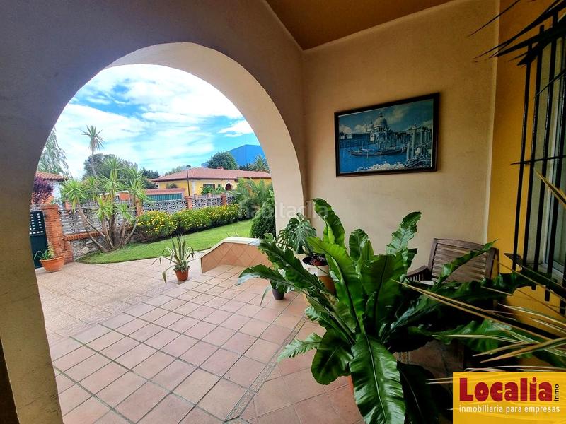 Foto b2c01923-7358-42c3-b600-cf2827cea704. Casa amb piscina a Cerezo - Aspla - Torres Torrelavega