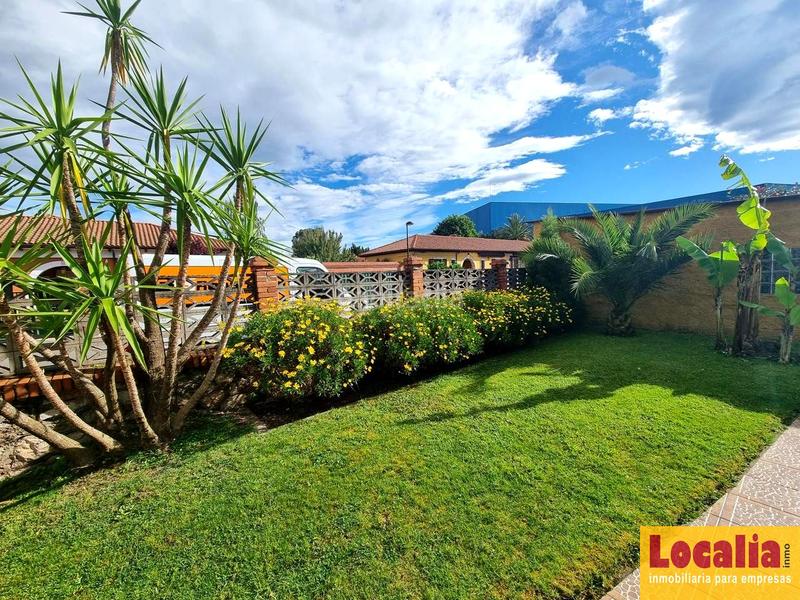 Foto bb258783-2918-4b85-ae96-342bdd0518ba. Casa amb piscina a Cerezo - Aspla - Torres Torrelavega