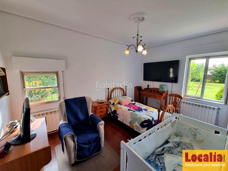 Foto bb6fdb06-e009-4d0e-9301-065788896169. Casa amb piscina a Cerezo - Aspla - Torres Torrelavega