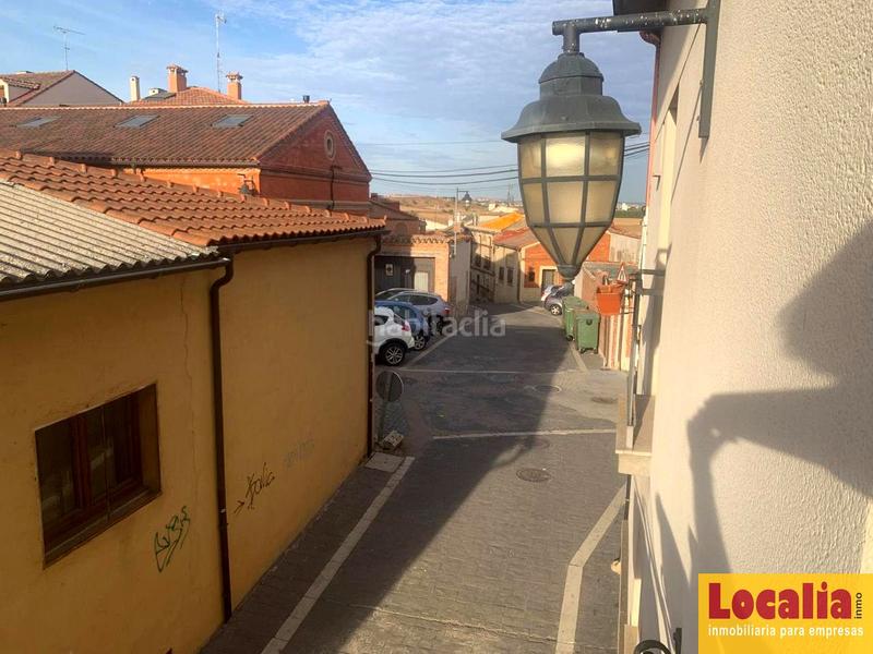 Foto 1f3069d4-b058-437c-8d54-cdef06e281b0. Edifici a Simancas