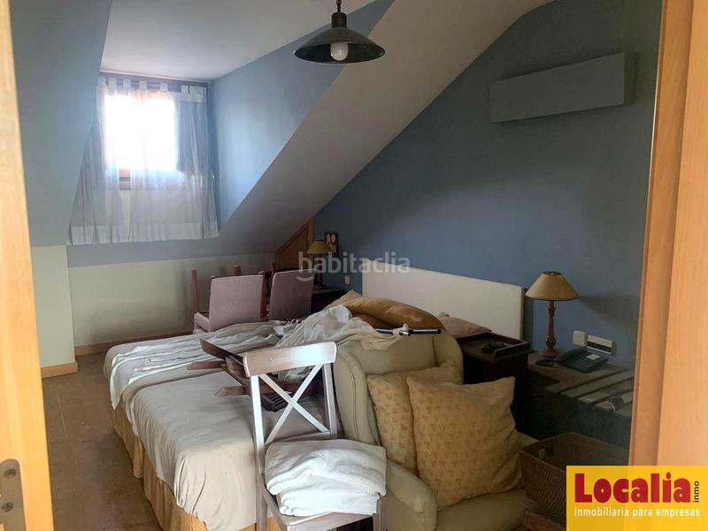 Foto 3a678ecd-1d9c-4c8e-9616-1bc541d44ab2. Edifici a Simancas