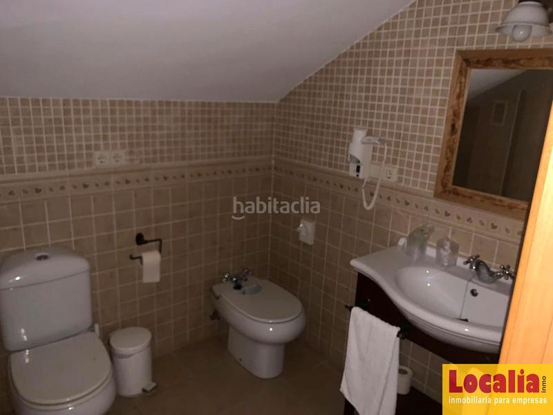 Foto 3d1e90c4-d2e1-43b2-8833-13a8415d19f6. Edifici a Simancas