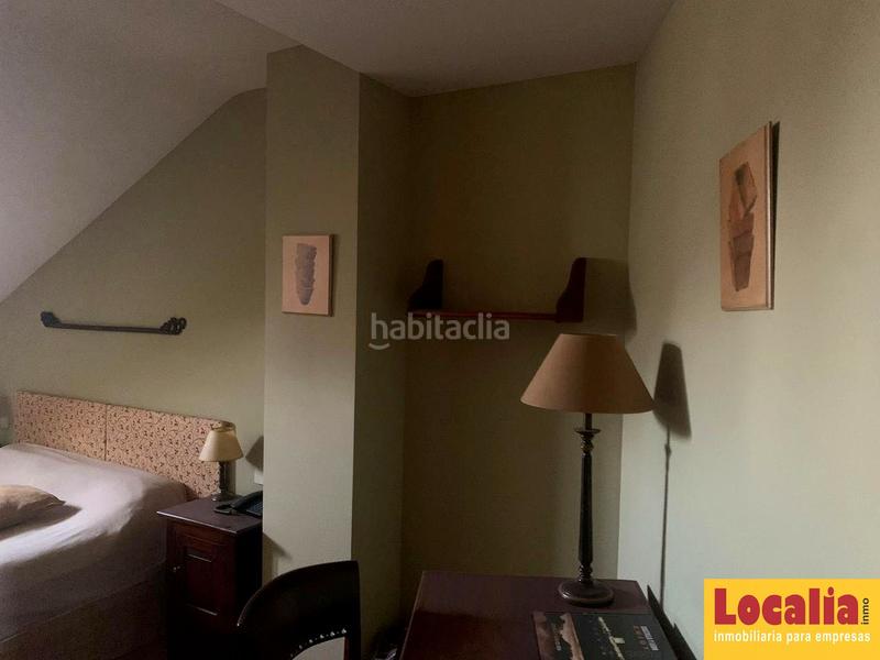 Foto 7c7a0822-da92-440e-9da3-56912e73e080. Edifici a Simancas