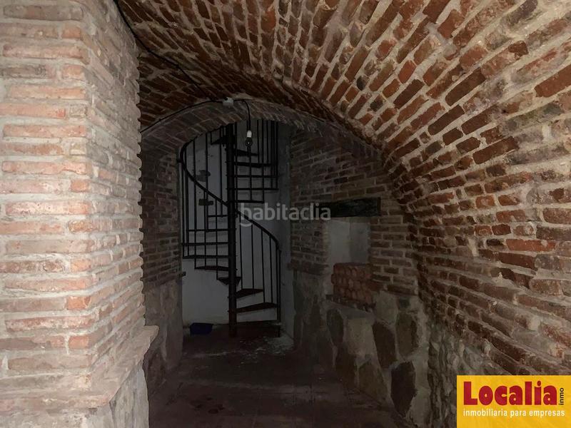 Foto ba77eb41-6c6e-411d-b5cc-32f01a5c278c. Edifici a Simancas