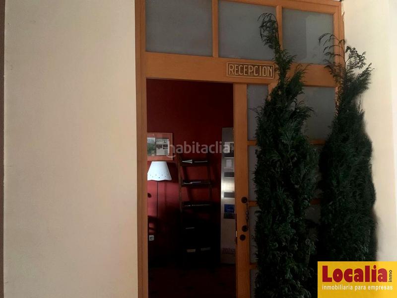 Foto c0d9bf7e-cef0-4b76-b3c9-98af0c3bd416. Edifici a Simancas