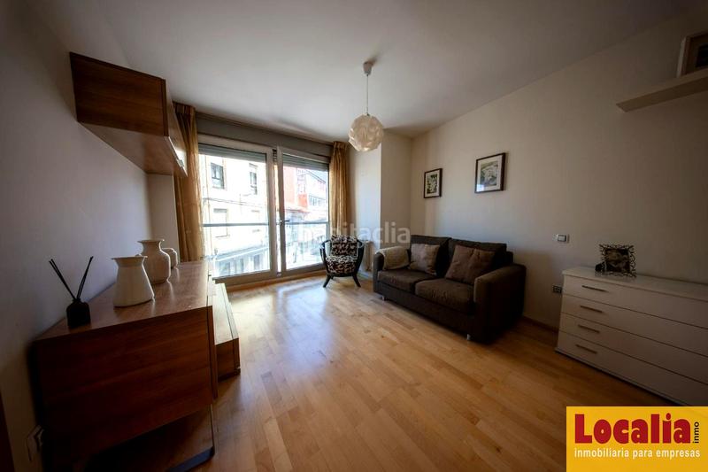 Foto 44eeacbe-6f50-4b76-a71f-2785975fd805. Flat with heating in Centro Torrelavega