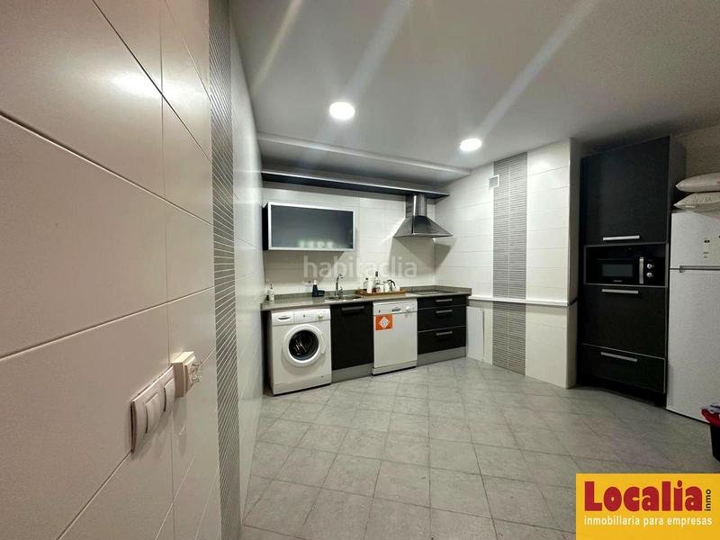 Foto 3cfbb5ac-984d-4030-b055-b85e175cf9d8. Rent flat with heating in Centro Torrelavega