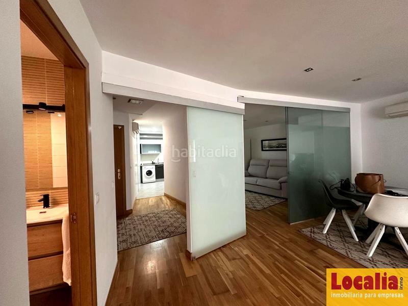 Foto de8ce658-0d90-40dc-9bd8-f9be7dcf1121. Rent flat with heating in Centro Torrelavega