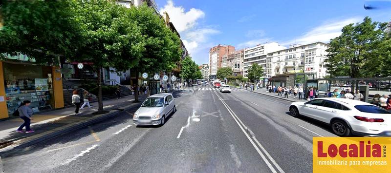 Foto bd2bfe17-fe15-4711-bfd5-714322f50e32. Local comercial a Centro - Ayuntamiento Santander