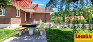 Location Maison  Barrio la cotera. Chalet con piscina en gran parcela, villaescusa