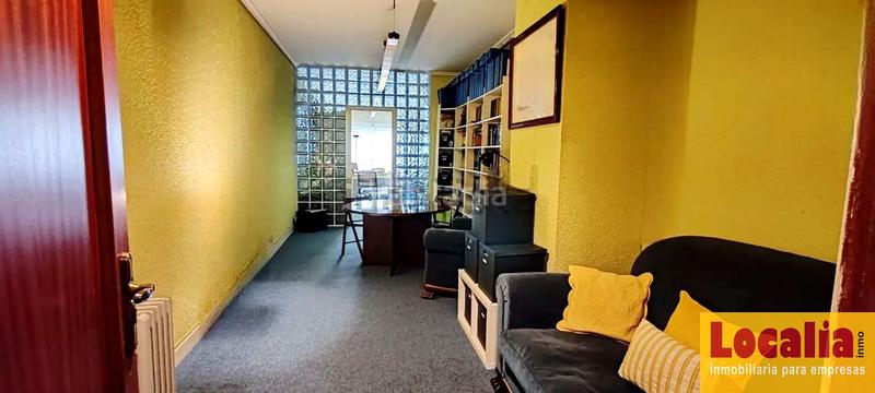 Foto 4d98202f-bb17-4406-b06e-bff70db29a6f. Alquiler local comercial en Cuatro Caminos Santander