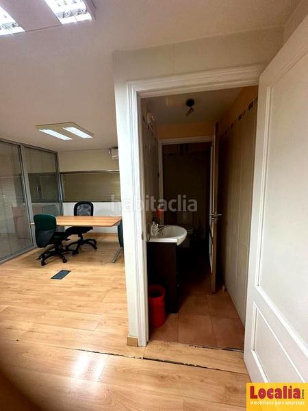 Foto 57007071-23f2-4de8-8b8f-4480498621c4. Capannone industriale in Markina - Xemein