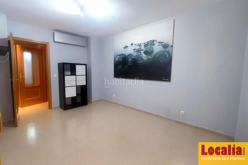 Foto b2da6838-091a-47a3-ae36-c3499804d661. Pis amb aparcament a Cabezón de Pisuerga