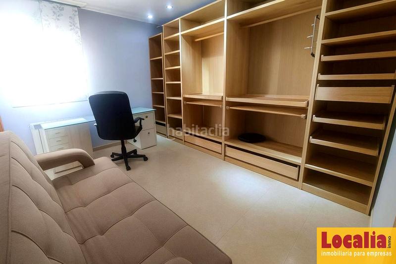 Foto d541662f-a51e-4c7b-9f10-4b6da9e71c2e. Pis amb aparcament a Cabezón de Pisuerga