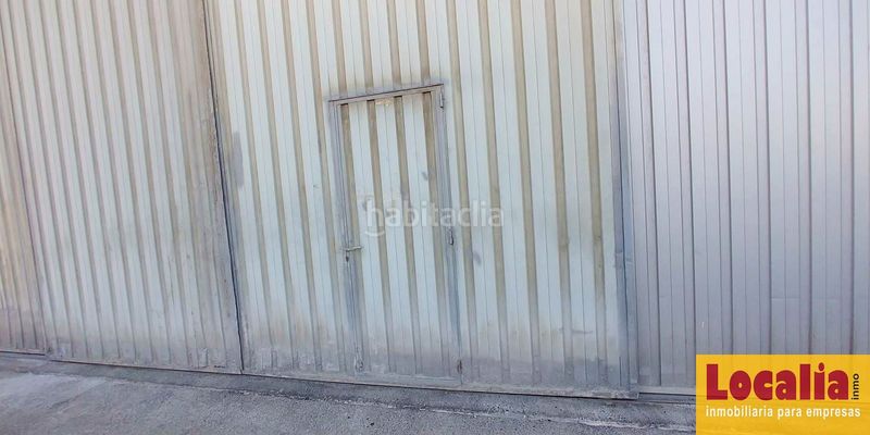 Foto 7186c2e0-063e-4e06-95f0-5f214723fa15. Industrial building in Maliaño Camargo
