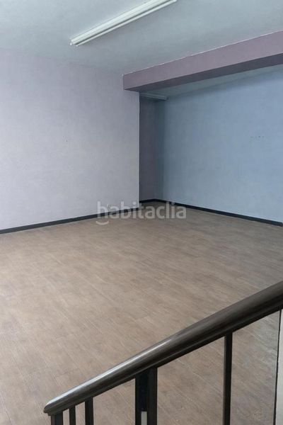 Foto 23a6426b-c452-4ce5-8b43-8186960660f0. Local comercial a Centro Torrelavega