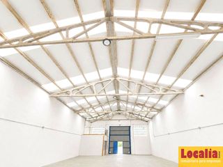 Affitto Capannone industriale in Solares - Valdecilla. Nave industrial con acceso para tráiler solares