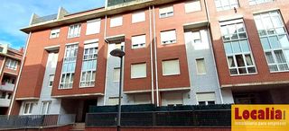 Appartamento  Ballestas 4. Inversión en piso de 4 habitaciones con garaje