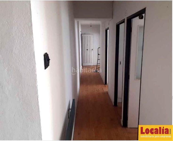 Foto 5e3611ad-4e06-4c88-8f63-6a3b38997248. Edificio en mariano luiña 21 edificio plurifamiliar en pleno centro en Navia