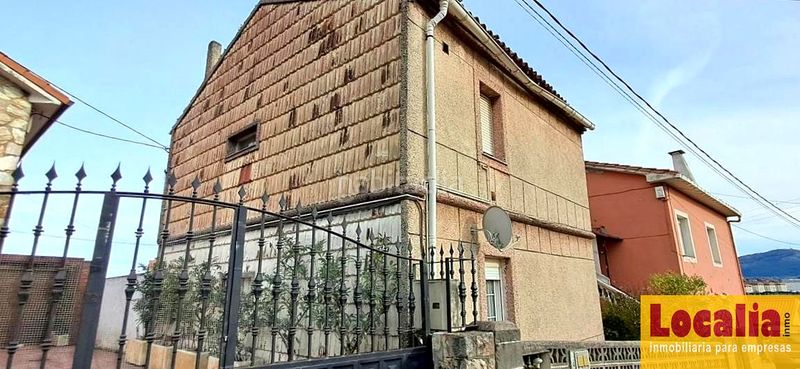 Foto eadfdff6-759b-4321-9268-fafb69a19061. Casa a Muriedas Camargo