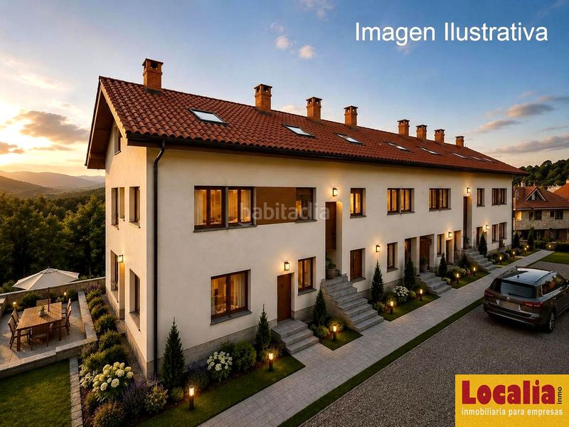 Foto e633bfe5-0dc0-48a0-b3b0-29d13bb5db00. Casa amb aparcament a Comillas
