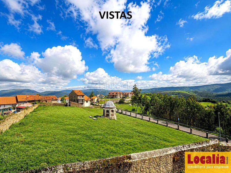 Foto e95052f5-8688-4f15-a3aa-305c606e4ad9. Casa amb aparcament a Comillas