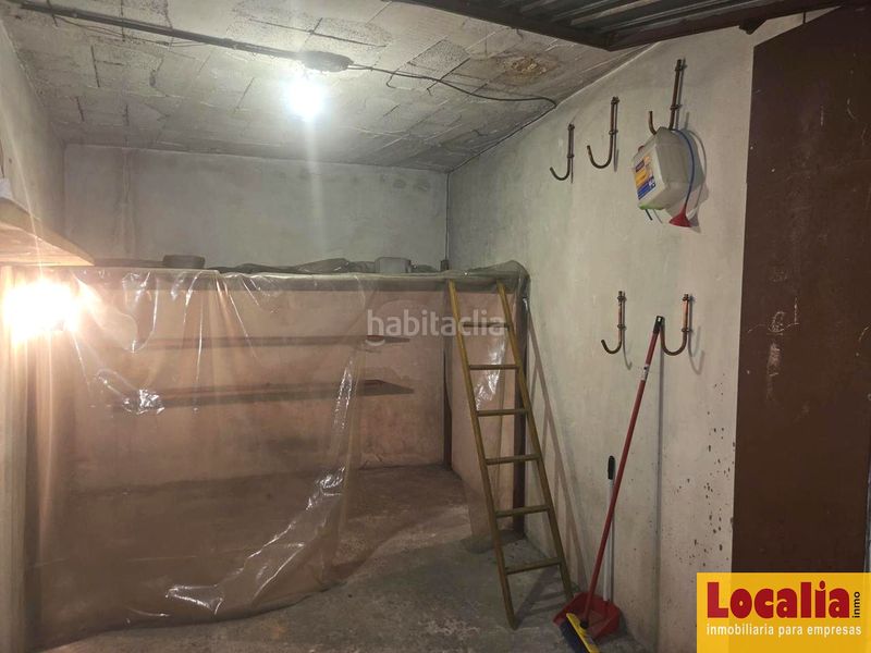 Foto 667f6bbf-23f0-4fb0-b375-5e2fe7892be5. Aparcament cotxe a Inmobiliaria - Barreda Torrelavega